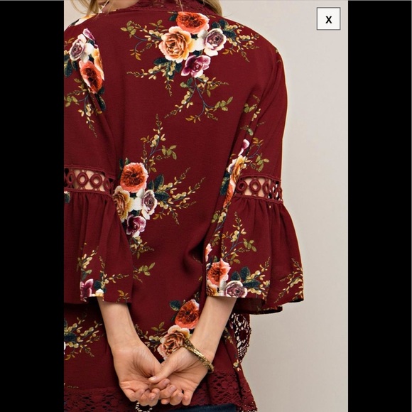 💐FLORAL KIMONO! 🌺 Hard to find!🤗 - Picture 7 of 7